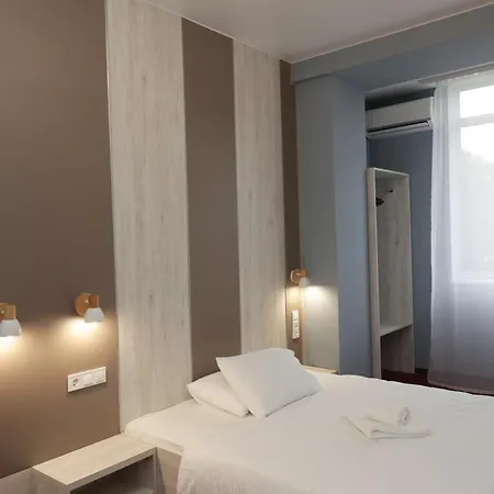 Hotel тиса-закарпаття 365 Bushtyno