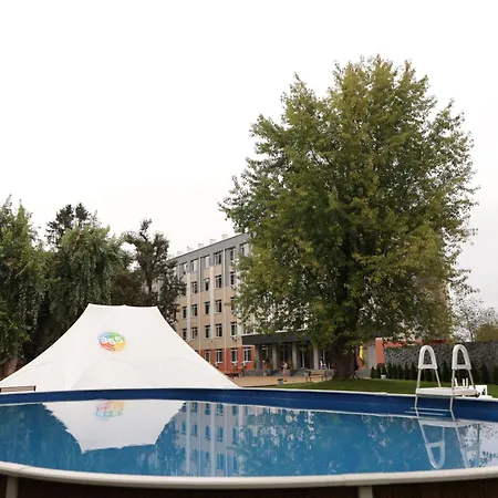 тиса-закарпаття 365 Hotel Bushtyno